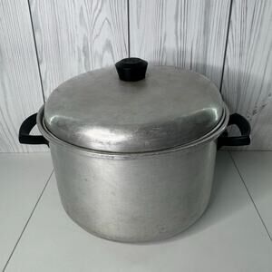 Vintage Wear Ever Large Aluminum Stock Pot 8 Quart No. 2170 W/ Lid  USA